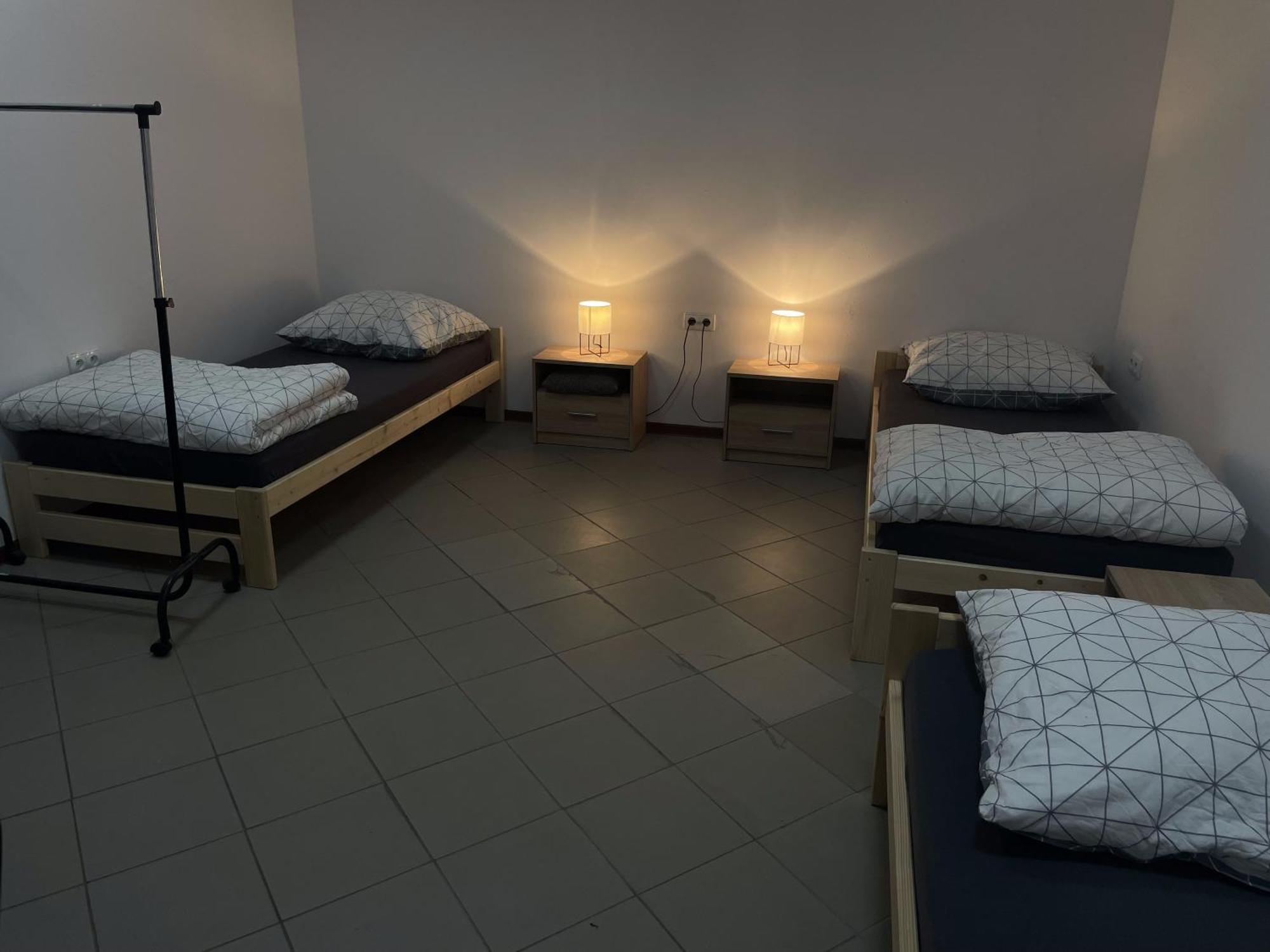 Noclegi Pracownicze Lazur Ciechanów エクステリア 写真